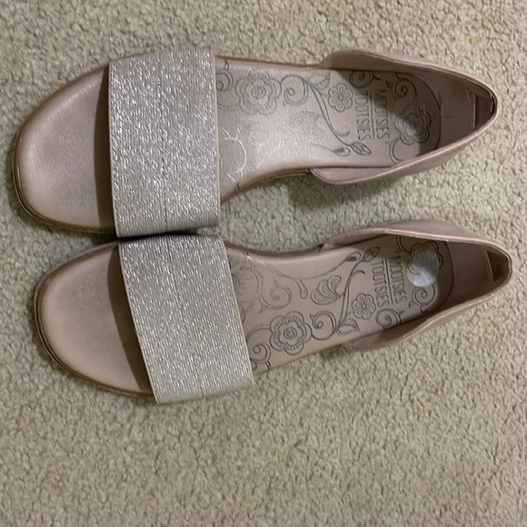 Mootsies Tootsies sandals. Size 9M womens. - Picture 2 of 5